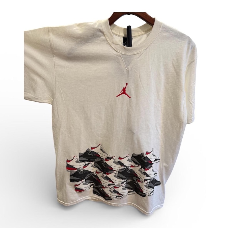 NWT Vtg Jordan Retro 3 Nike TShirt Sz L Men White Crewneck Cement Rare jumpman image 1