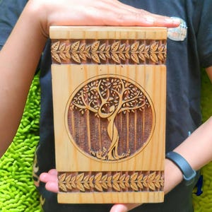 Handcrafted Wooden Urn Box with Tree of Life Engraving - Memorial for Humans ashes | Cremation urn