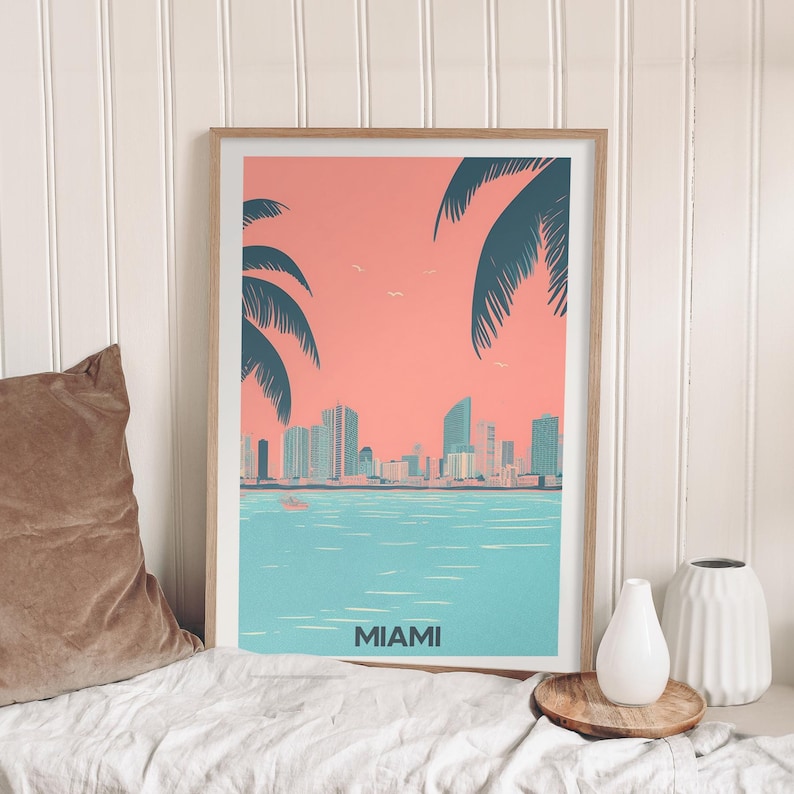 Weinlese Miami • Geschenk Miami Party • Miami Beach Geschenk • Retro City Poster • Reiseposter Dekoration • Gedeckte Farben drucken imagen 1