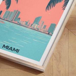 Weinlese Miami • Geschenk Miami Party • Miami Beach Geschenk • Retro City Poster • Reiseposter Dekoration • Gedeckte Farben drucken imagen 5
