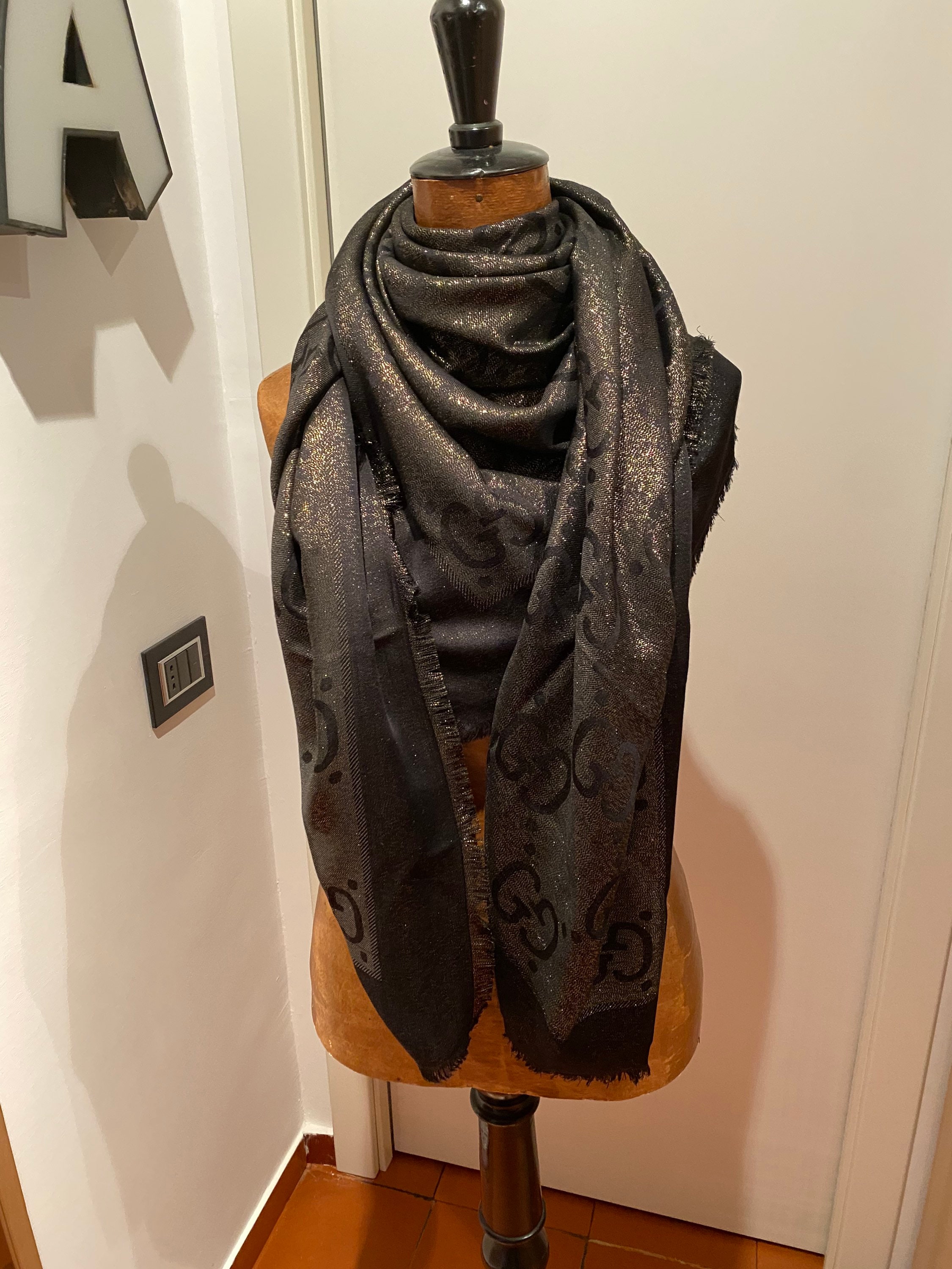 Buy Louis Vuitton Scarf Black Online In India -  India