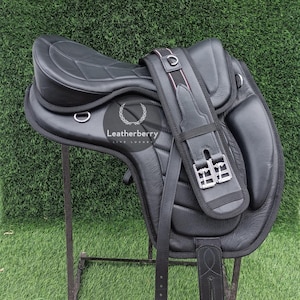 Black Leather English Treeless Freemax Horse Saddle Tack Set With 10&quot;-18&quot; in Seed Size, made from Finest Softy Leather by Leather Berry.