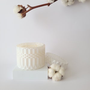 Soft Cotton plant candle