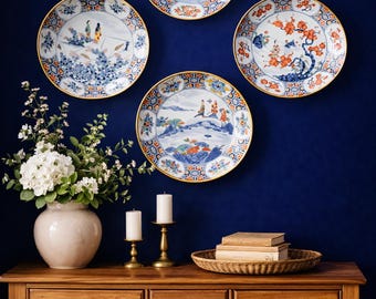Set di 4 piatti Imari giapponesi vintage, decorati con geisha e fiori di ciliegio, con bordo in oro 22 carati.