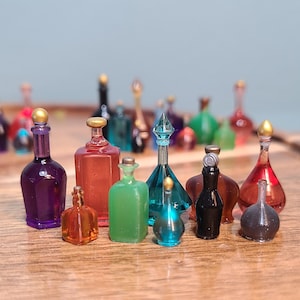 Miniature Potion Bottles for Dollhouse or Diorama 1:12 scale - 3D printed, random assortment of styles/colors - 25mm to 7mm tall