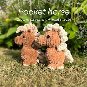 Crochet pocket horse - amigurumi pattern by: virkatavsofie