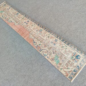 2x10 runner rug, Skinny runner rug, Turkish runner 2x10, Narrow runner rug, Oushak runner 2x10, Heriz runner rug 2x10 vintage, Hallway rug