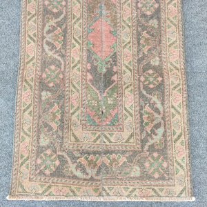 2x10 runner light color, Skinny runner rug, Turkish runner 2x10, Narrow runner rug, 2&#39; wide runner rug, Vintage 2x10 oushak runner wool