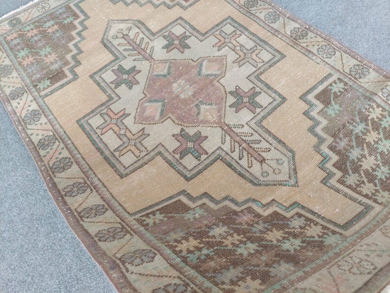 3 by 5 Rug, Turkish Rug 3x5, Vintage Rug 3x5, Oushak Rug 3x5, Heriz Rug
