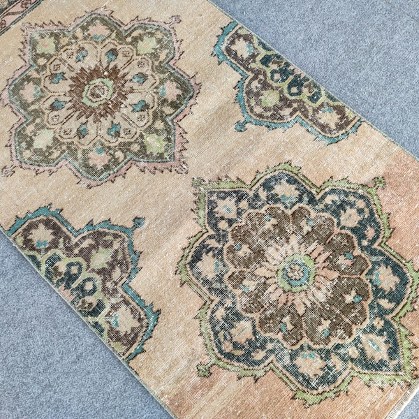 Rug 3x5, Turkish rug 3x5, Vintage rug 3x5, Oushak rug 3x5, Persian rug 3x5, Small Antique rug 3x5, Bath mat rug, Heriz rug, Neutral wool rug