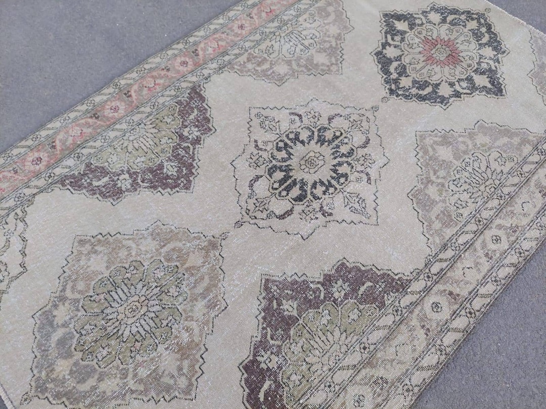 ラグ 5x7 トルコ製ヴィンテージ ウシャク、落ち着いたニュートラル