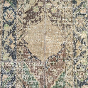 2x10 runner light color, Turkish runner 2x10, Skinny runner rug, Narrow runner rug, Vintage runner 2x10, Oushak runner 2x10, Persian rug