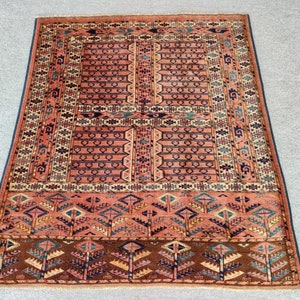 5x5 rug, Square rug, Turkish rug 5x5, Persian rug 5x5, Afghan rug, Custom size rug 5x5, Bedroom rug, Vibrant color rug 5x6, Dark color rug