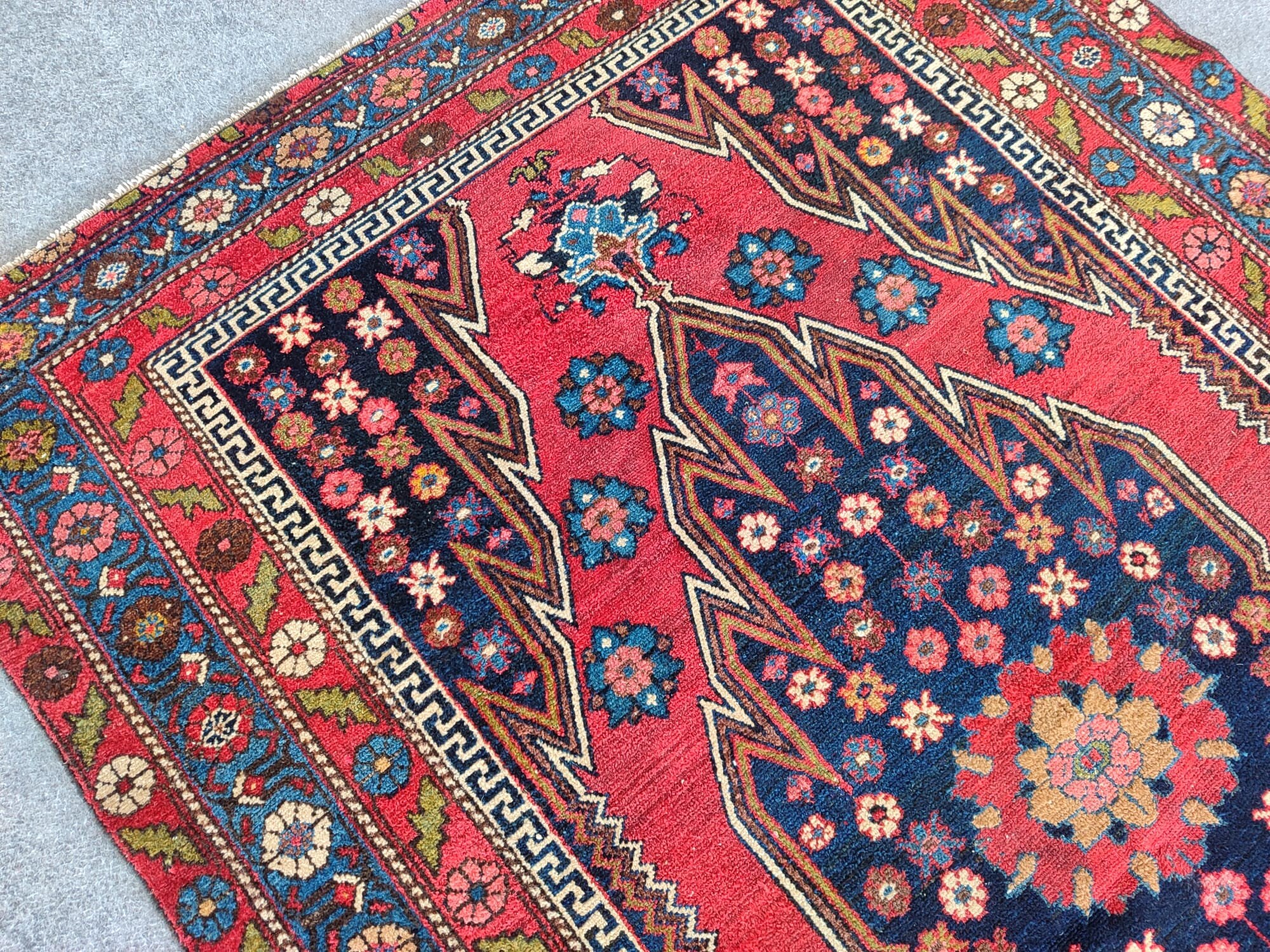 4x6 Red Antique Rug, Persian 4x6 Heriz Rug, Caucasian Rug, Bedroom Rug ...