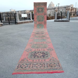 23&#39; runner rug Extra long antique, Stair rug runner, Heriz runner rug very long, 3x23 runner turkish Vintage Oushak, Herki rug, Custom rug