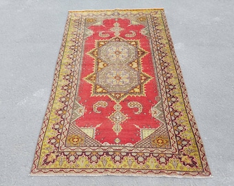 Rug 5x7, Red Turkish rug 5x7, Heriz rug 5x7, Vintage rug 5x7, Oushak rug 5x7, Antique Persian rug 5x7, Vibrant area rug 5x7, Wool rug 5x7