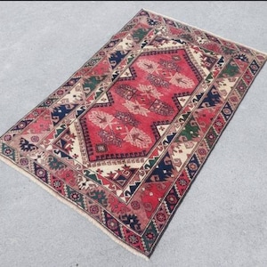 Red Turkish rug 4x5, Heriz rug, Vintage rug 4x5, Oushak rug 4x5, Persian rug 4x5, Antique rug 4x5, Vibrant dark deep rug, Turkish carpet 4x5
