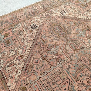 8x11 Heriz area rug, 8x11 Persian rug, Antique Rug 8x11, Vibrant Turkish rug 8x11 red, Afghan area rug 8x11 vintage, Kurdish rug, Living rug