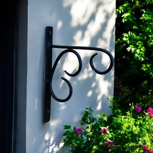 Wrought Iron Plant Hanger: Rustic Outdoor Garden Decor