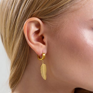 18K Gold Feather Earrings, Gold Feather Drop Earrings, Gold Dangle Feather Earrings, Feather Hoop Earrings, Gift for Mom