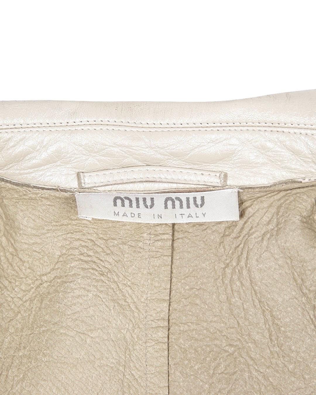 ⭐︎新品未使用⭐︎MIU MIU 2000年秋服レザー コサージュ ⭐︎新品未使用⭐︎MIU MIU 2000年秋服レザー コサージュ - メルカリ