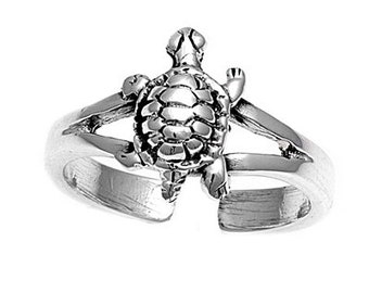 Toe ring made of 925 sterling silver as foot jewelry or finger ring or open midi ring, adjustable, turtle