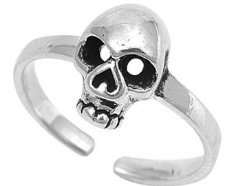 Toe ring made of 925 sterling silver as foot jewelry or finger ring or open midi ring, adjustable, skull