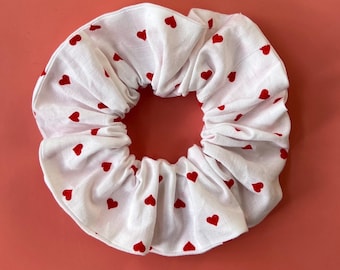 Hearts Scrunchie - Soft & Durable