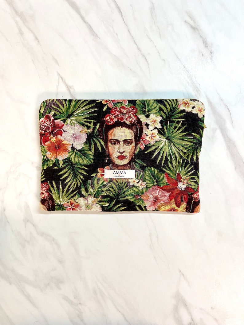 Housse ordinateur Frida Khalo en tissu Jacquard vue de face