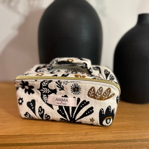 Trousse de toilette en Jacquard Arty - Ouverture à plat