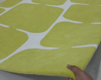 Minimalist Premium Quality Modern florescent green 8x10 Contemporary woolen Tufted Area Rug for Living Room Bedroom dining hall office etc.