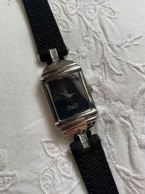 D&G Dolce and Gabbana Art Deco Style Ladies Watch  display picture 3