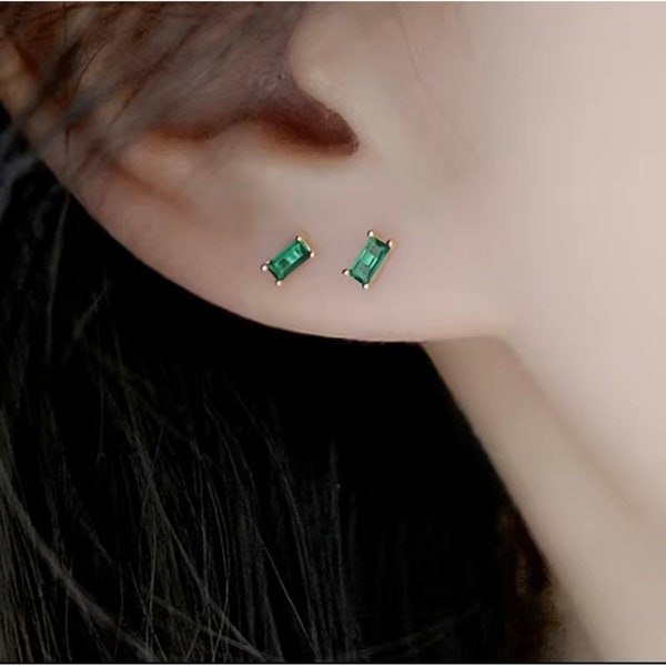Elegant 18K Gold Plated Baguette Cut Emerald or CZ Dainty Stud Earring, Perfect for bridal, brides, bridesmaid, anniversary, birthdays