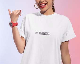 I'm in a Band-T-shirt: uniseks softstyle-T-shirt, cadeau voor muziekliefhebber