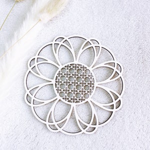 Arredamento boho margherita/ Fiore in rattan / Arredamento camera bambino / Regalo mamma / Arredamento casa / Arredamento vivaio / Arredamento parete / Segno annuncio bambino / Fiore Boho