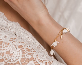 Floral bridal bracelet