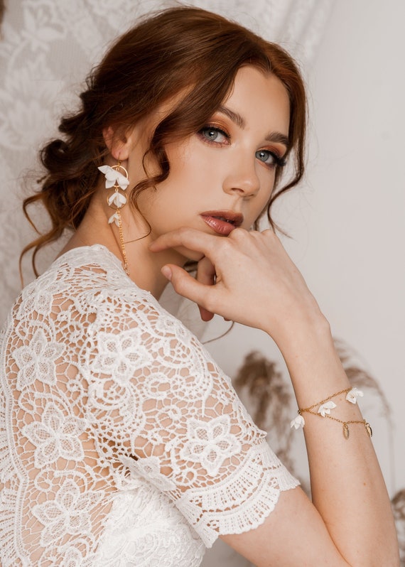 Floral delicate earrings for the bride, for wedding dress