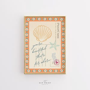 Art mural de carte postale de plage de coquillage, impression de citation d'été preppy, illustration pastel côtière, décoration numérique amusante, art côtier pastel
