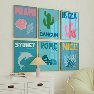 Lot de 6 oeuvres d'art murales de voyage BCBG, collection d'affiches bleues côtières, décoration d'été imprimable, oeuvre d'art murale de vacances tendance pour galerie et maison de plage