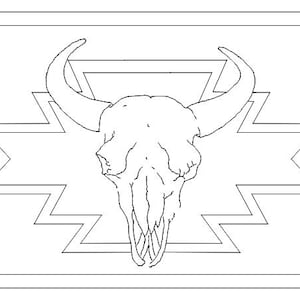 Może przedstawiać: Czarno-biały rysunek czaszki byka z rogami, umieszczony w środku geometrycznego wzoru gwiazdy.