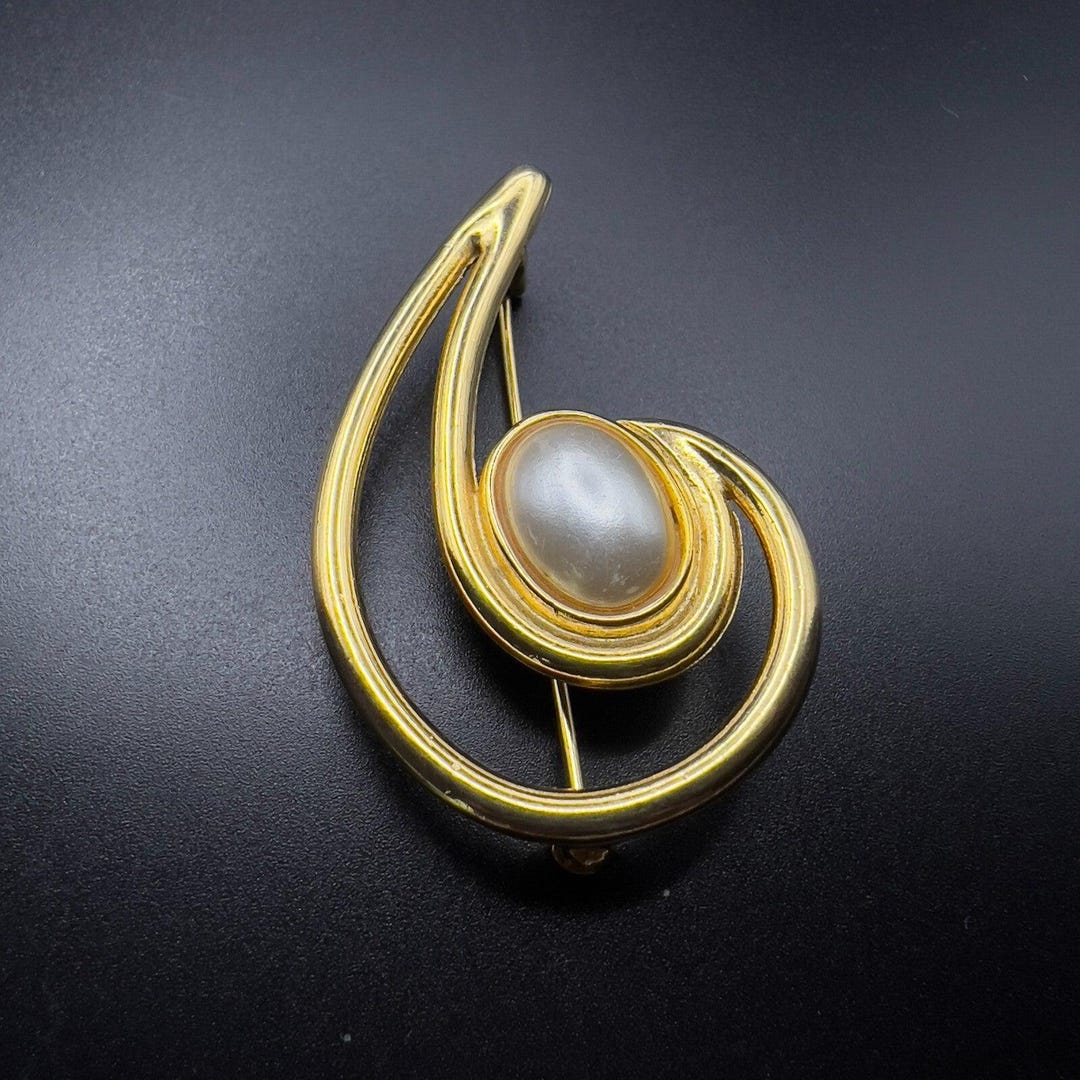 Vintage Tear Drop Brooch Openwork Gold-toned & Faux Pearl Pin - Etsy