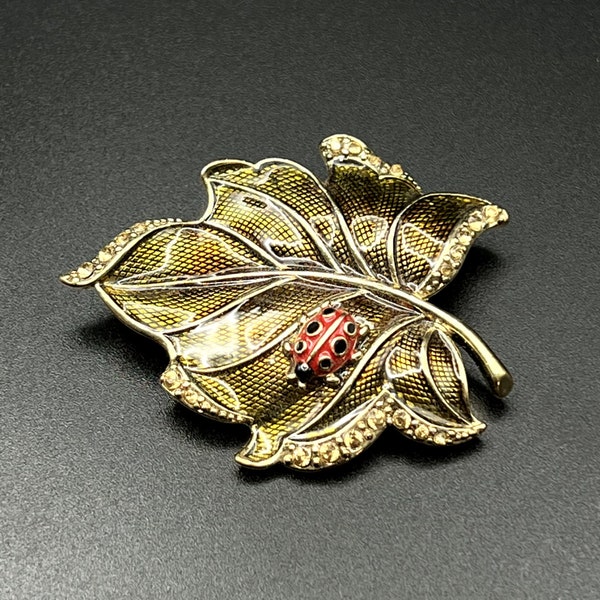 Vintage Signed LC Gold-Toned Leaf with Ladybug Brooch Pin