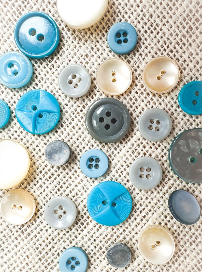 2 Dozen Assorted Blue Vintage Buttons, Turquoise and Ivory Button Lot ...