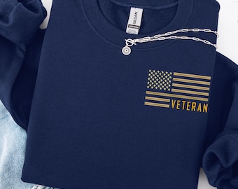Felpa con ricamo veterano degli Stati Uniti: felpa girocollo unisex con bandiera americana