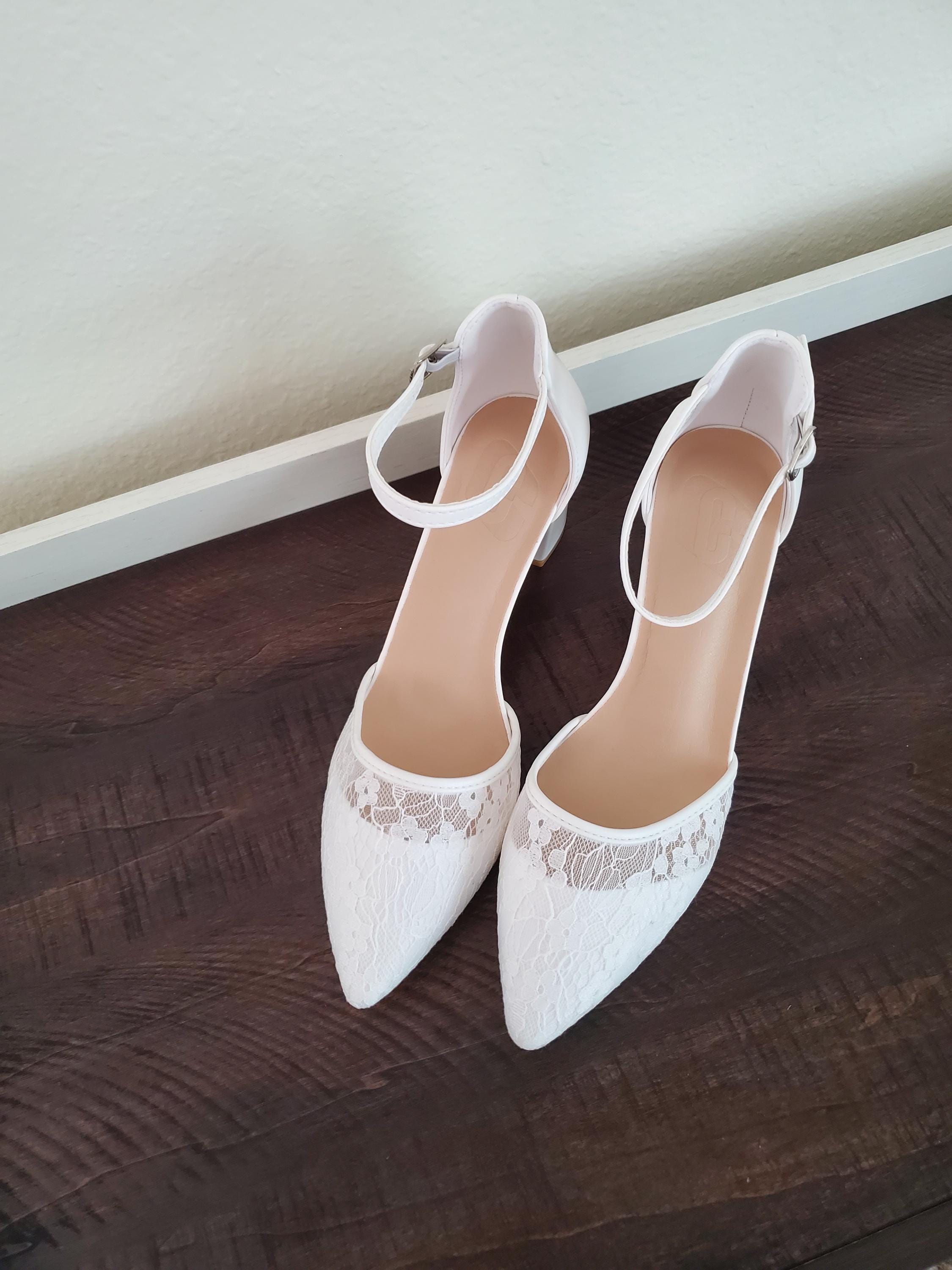 Zapato puntiagudo de tacón bajo México