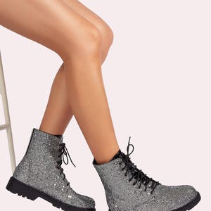 Grijze glitter enkellaarsjes met glitters