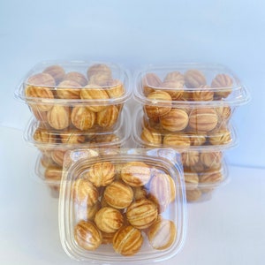 Oreshki, cookies with condensed milk