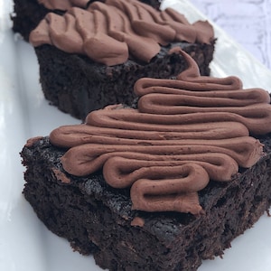 Keto Chocolate Zucchini Cake Recipe