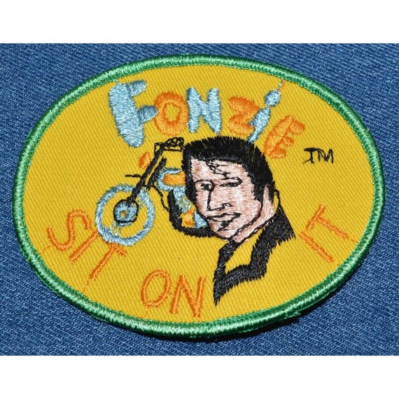 Original NOS Vintage 70s FONZIE 4" Patch TV Show Sitcom Happy Days Sit On It