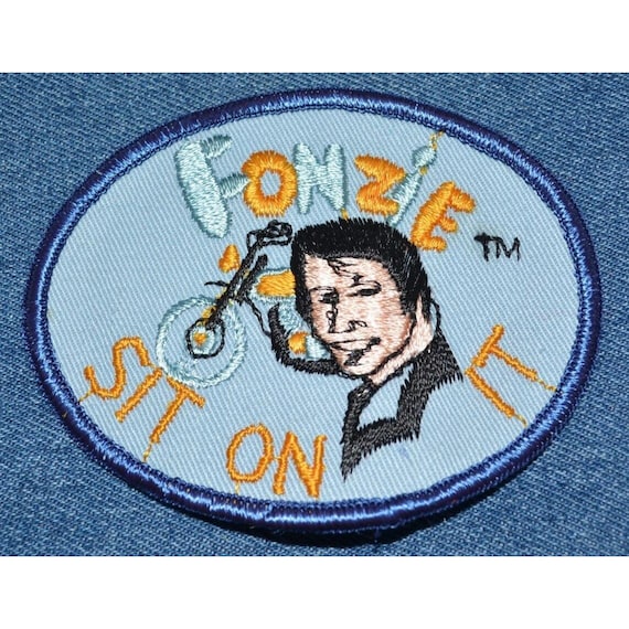 Original NOS Vintage 70s FONZIE 4" Patch TV Show Sitcom Happy Days Sit On It